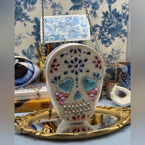 🆕 BETSEY JOHNSON 🧿 NWOT Bone-Jour Sugar Skull Crossbody Bag, White & Rainbow - Picture 2 of 13
